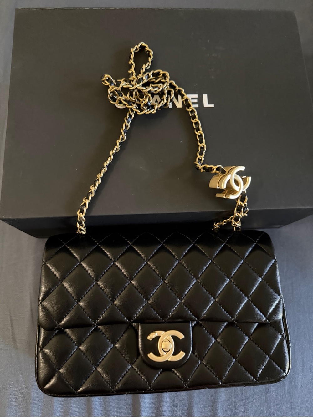 Chanel Black Quilted Leather Shoulder Bag with Gold Chain
